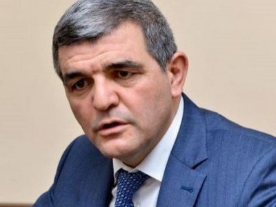 İmtahanı himnlə uzlaşdırmaq olmaz