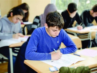 Kollec bitirənlərin NƏZƏRİNƏ-Qəbul imtahanına 2 formada qatıla bilərsiniz