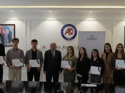 Bakı Avrasiya Universitetinin“Brend tələbə”ləri mükafatlandırılıb - FOTO