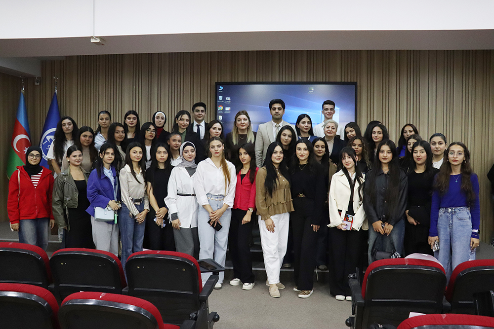 Azərbaycan Universitetində “Erkən nikah - itirilmiş arzular” adlı maarifləndirici tədbir keçirilib