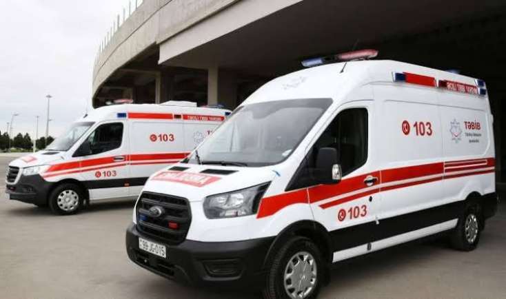 21 yaşlı qadın eyvandan yıxılaraq ölüb