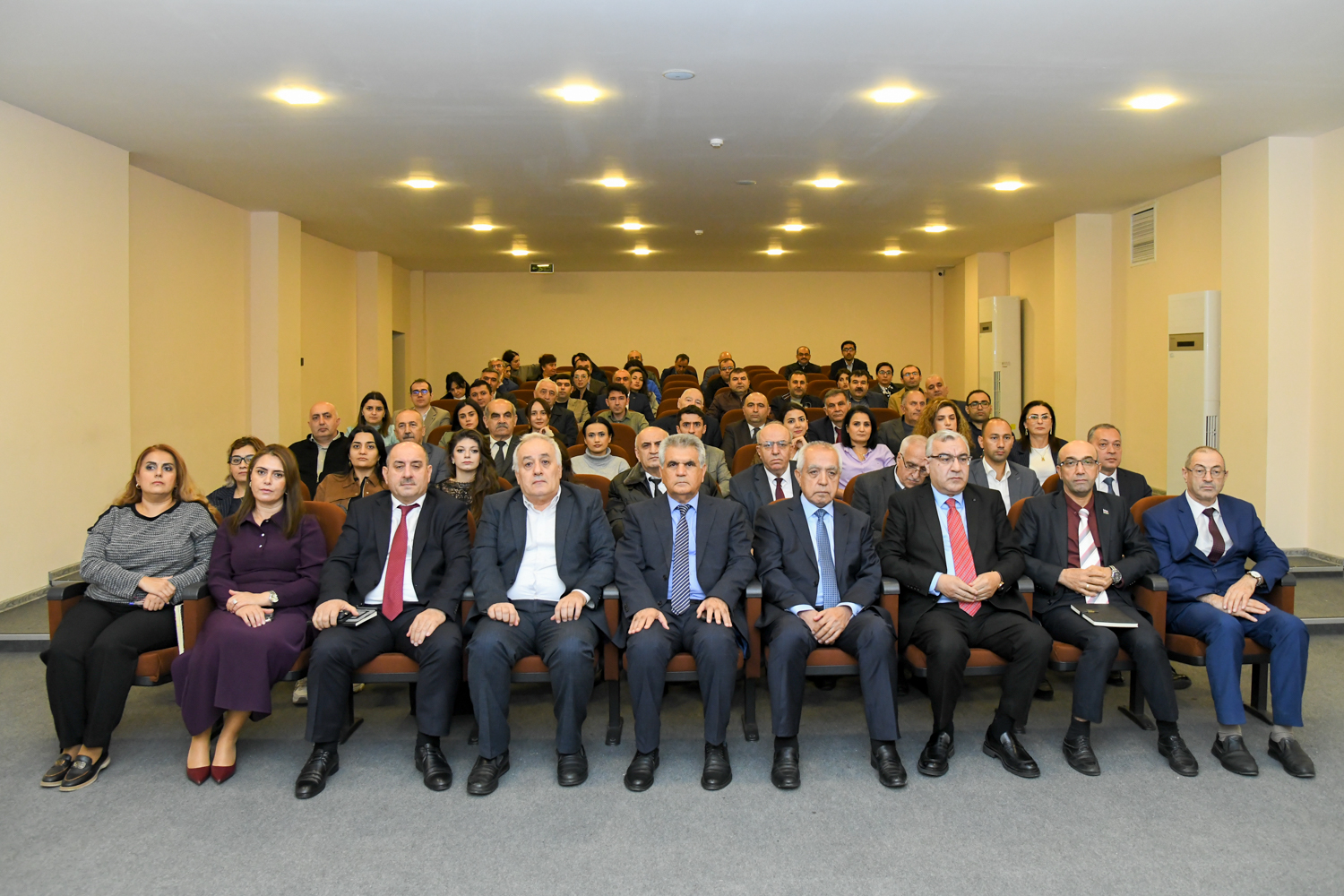 BMU-da beynəlxalq elmmetrik bazalar üzrə təlimlər keçirilib