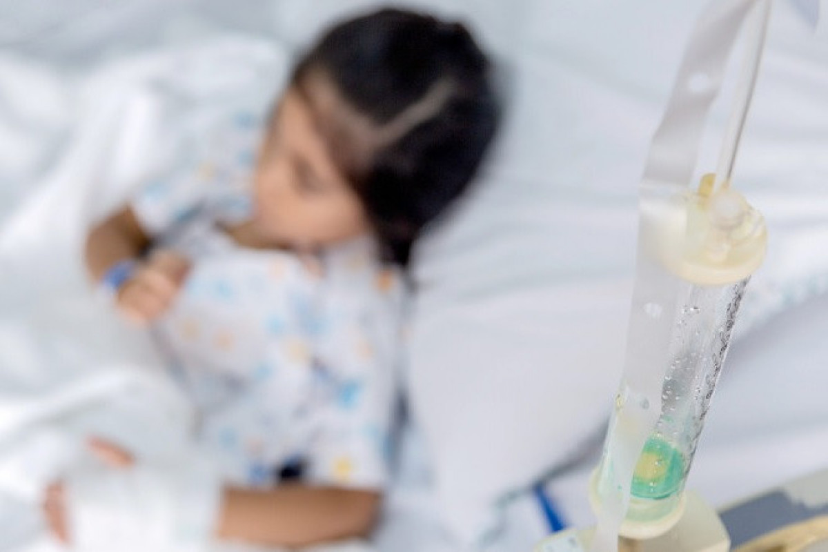 Qırğızıstanda məktəbdə 58 nəfər şaurmadan zəhərlənib