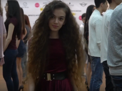 Bakıda analoqu olmayan məktəb: burda gənclər gözəlləşir, özünə güvənləri artır - VİDEOREPORTAJ