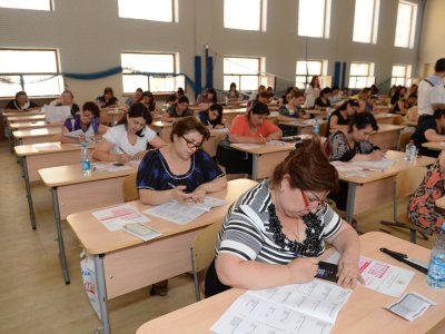 İbtidai sinif müəllimlərinin bilik və bacarıqlarının diaqnostik qiymətləndirilməsi davam edir