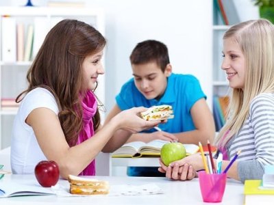 İmtahan zamanı uğur qazanmağın yolları - Bu qidalardan istifadə edin!