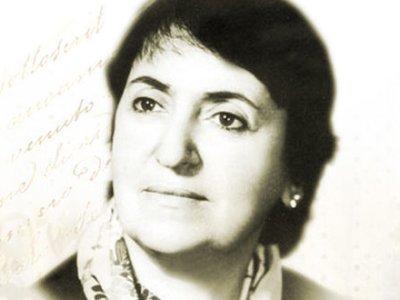 Tibbin mürəkkəb sahəsində ilklərə imza atıb, kitablar yazan akademik - VİDEO