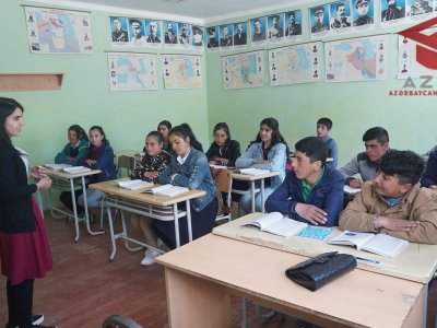 Avropanın ən ucqar məktəbində çalışan, tam fərqli dili öyrənən gənc müəllimlər – Xınalıqdan videoreportaj  