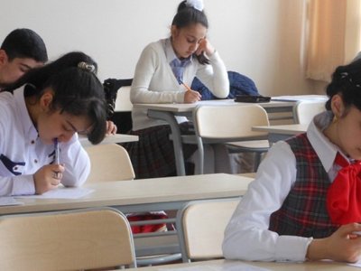 Təmayüllü liseylərdə yalnız bu müəllimlər dərs deyə biləcəklər -RƏSMİ