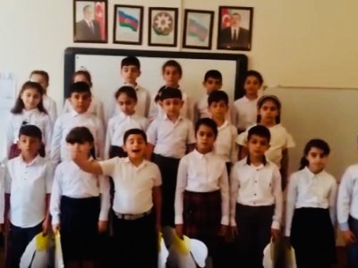 Şagirdlər Azərbaycan müəllimlərini belə təbrik etdilər- VİDEO
