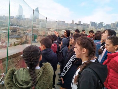 Təhsil TV: Məktəblilərin “İçərişəhər” Dövlət Tarix-Memarlıq Qoruğuna ekskursiyaları-VİDEO