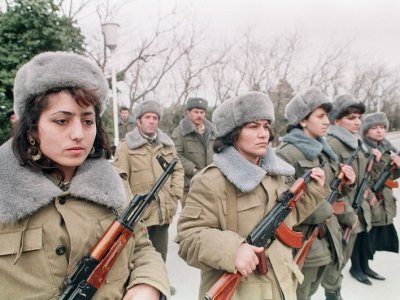 Bir vaxt dərs dediyim DÖYÜŞÇÜ QADIN...