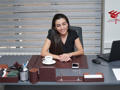 Cəlalə Nəzəroğlu: “Müştərilərimizin 40 faizi yüksək rütbəli şəxslərdir,  hamısının  məlumatları bizdə gizli  saxlanılır” - MÜSAHİBƏ