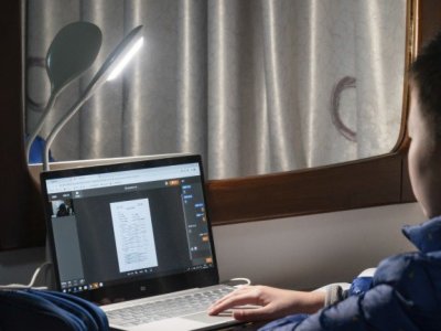  Koronavirusa uduzmayan təhsil -  - Dərslər evdə keçirilir-FOTOLAR