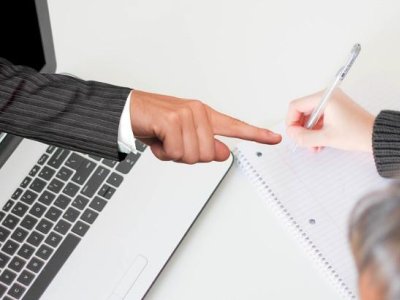 Distant tədrisdə valideynlər ən çox bu səhvlərə yol verirlər?- Psixoloqdan tövsiyələr