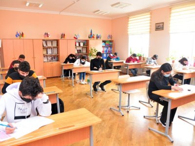 Respublikanın bir şəhər və doqquz rayonunda tam orta təhsil səviyyəsi üzrə buraxılış imtahanları keçirilir  