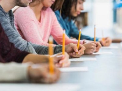 İnzibati rəhbər vəzifələr üzrə test imtahanına qeydiyyat bu gün yekunlaşır