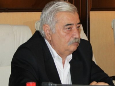 Firudin Cəlilovdan Güney Azərbaycandakı məktəblərlə bağlı təklif - Bunu mütləq etməliyik