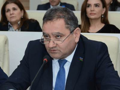 Millət vəkili: “Gənclərin şəxsiyyət kimi yetişməsində mütaliənin təsiri böyükdür”