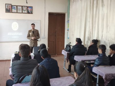 FHN məktəbliləri maarifləndirdi