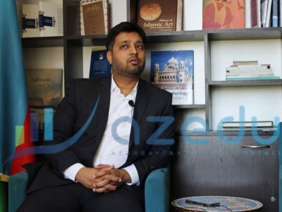 “Azərbaycan dilini öyrənmək çətin olmadı” - ADU-nun pakistanlı müəllimi ilə MÜSAHİBƏ