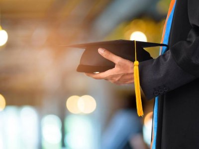 İşə qəbulda niyə xaricdə təhsil alanlara üstünlük verilir...