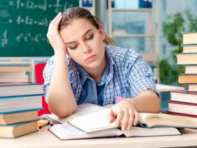 Universitet qızılcaya görə bütün tələbələri distant təhsilə keçirib