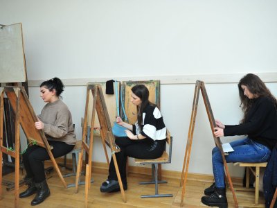 Təsviri sənət üzrə imtahan keçiriləcək