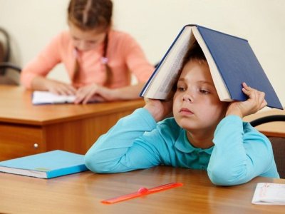 “Qəbul imtahanlarının nəticələri repetitorların göstəricisidir” – Məktəb təhsil vermir?