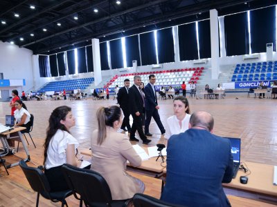 MİQ - in müsahibə mərhələsi davam edir - FOTOLAR