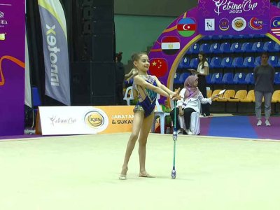 Paytaxt məktəbliləri qızıl medala layiq görülüblər