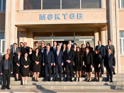 Nazir Naxçıvanda məktəb açılışında iştirak edib    