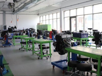 Peşə təhsili alan 28 nəfərə tələbə krediti verilib