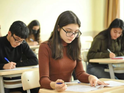 Qəbul imtahanları: Keçid balları arta bilər? 