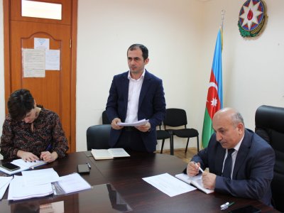 Coğrafiya ilə bağlı məktəb dərsliklərinin çapı üçün müsbət rəy verilməyib