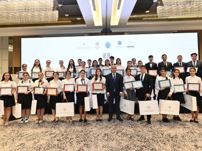 “Ən yaxşı təqdimat” müsabiqəsinin qalibləri mükafatlandırılıblar