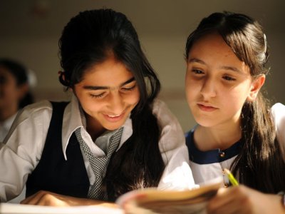 Təhsilli qız - savadlı ana, güclü cəmiyyət, böyük gələcək 