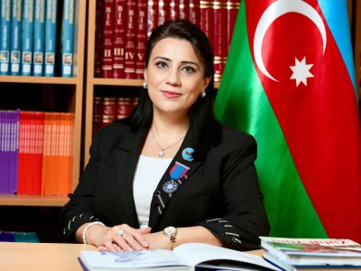 “Örnək müəllim”: Oğlanların zəkası qızlardan ÜSTÜNDÜR