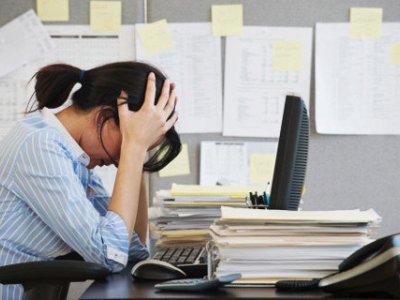 “Müəllimlərə olan təzyiqlər onların performansını zəiflədir”