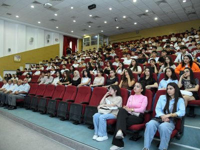 BMU-da ilk kurs tələbələri ilə tanışlıq görüşləri keçirilir