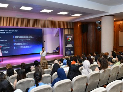 Müəllimlər informasiya təhlükəsizliyi barədə məlumatlandırılıb