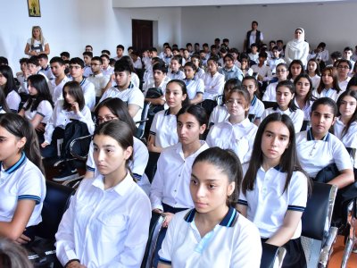 Educational meeting with schoolchildren on emergency situations