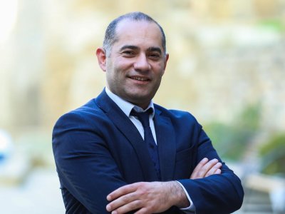 Universitetlər magistraturaya öz tələbələrini qəbul edə bilməlidir