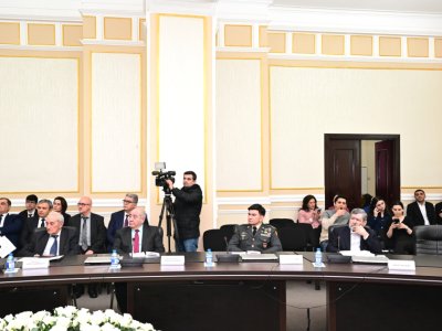 AMEA-da tanınmış riyaziyyatçı alimlə görüş