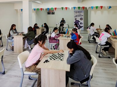 Laçında şagirdlər üçün idman yarışları keçirilir