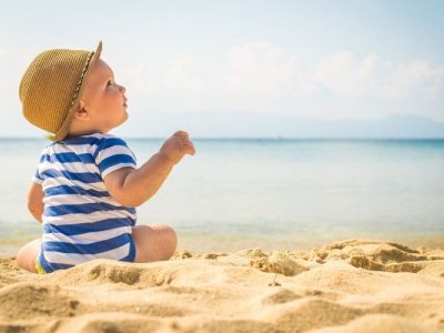 Dünyada analar uşaqlarını günəşdən necə qoruyur?