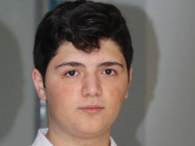 Təhsil İdarəsinin müdirinin oğlu bu universitetə qəbul olub