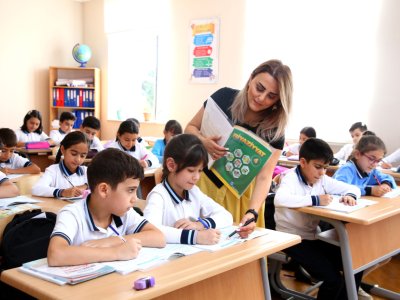 "Müəllimlik peşəsi saatla deyil, məsuliyyətlə ölçülür"