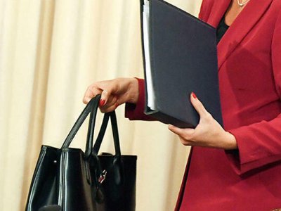 "Sıradan bir müəllim direktor olmamalıdır"