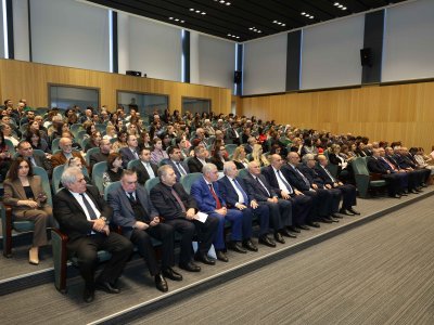 UNEC-də AMEA-nın 80 illik yubileyi qeyd olunub